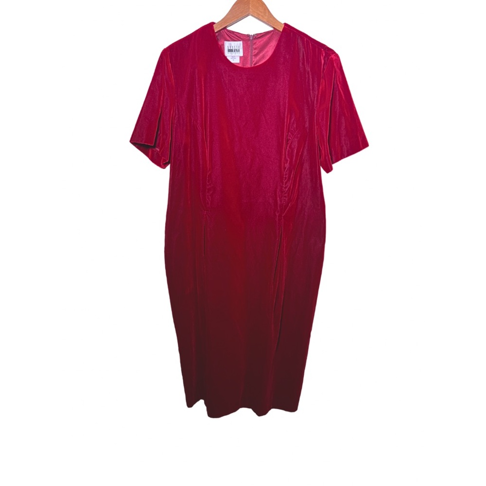 Leslie Fay Cranberry Red Short Sleeve Velvet Dress